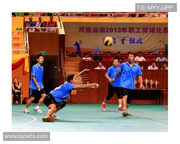 重庆排球队的蜕变之旅：从传统到现代的排球纪实探索